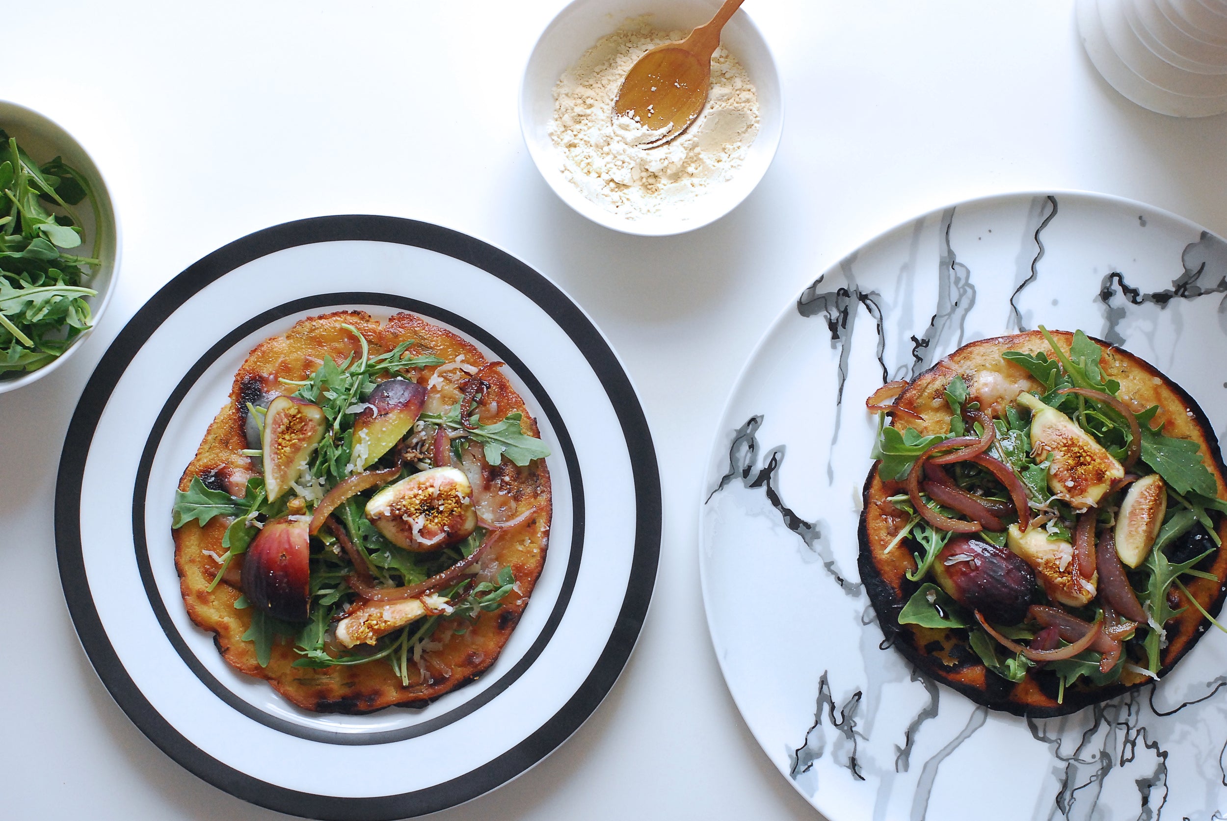 Fig, Arugula & Caramelized Onion Socca Pizzette